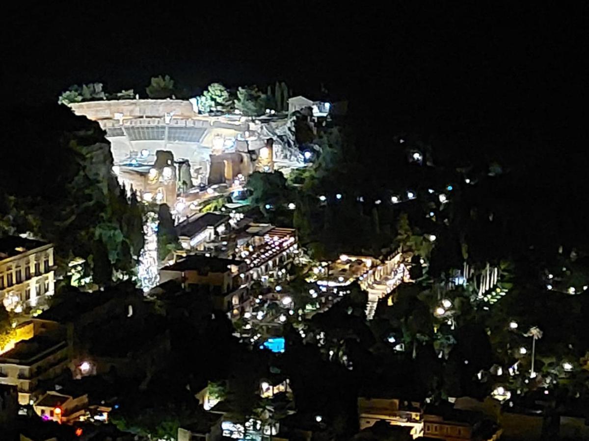 Al Teatro Antico Rooms & House Taormina Luaran gambar